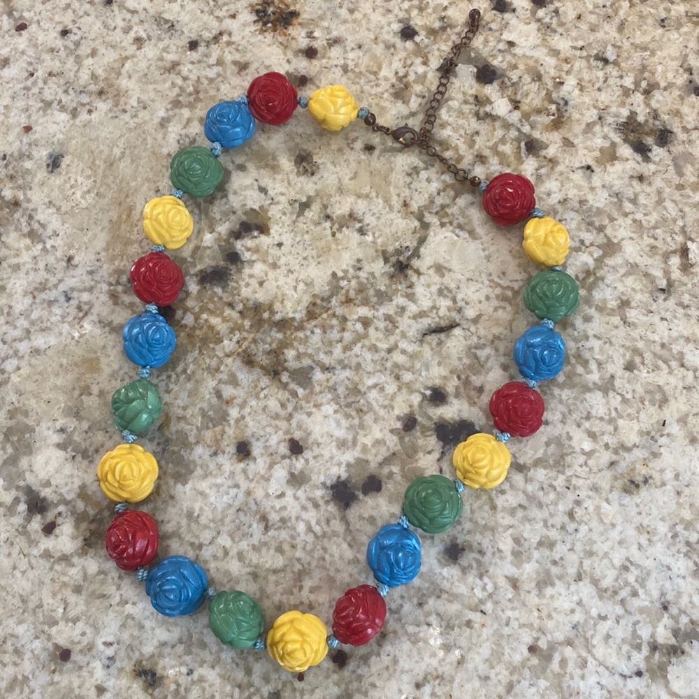 Vintage multi colored rose bead necklace